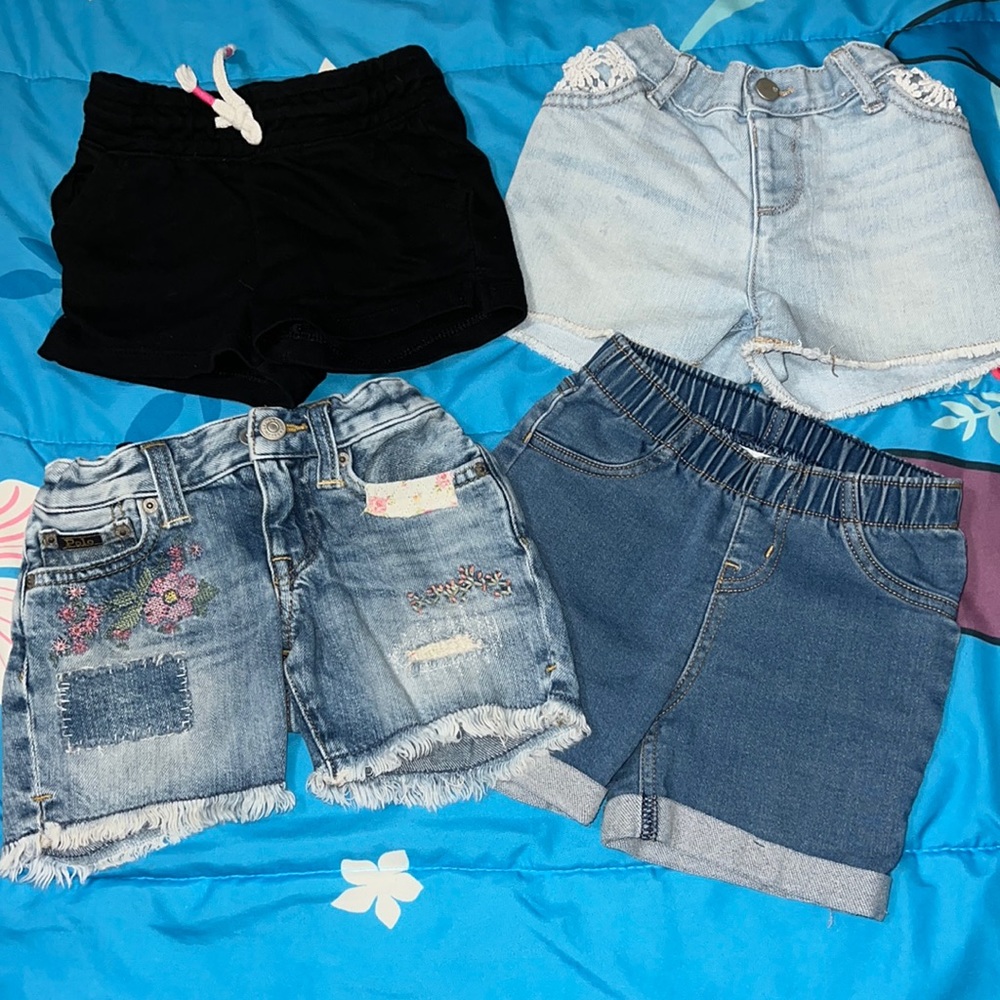 Shorts Bundle size 3T